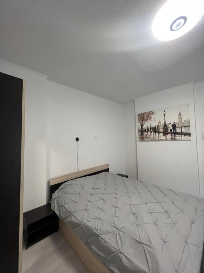Guest House Tanevi 데빈 외부 사진